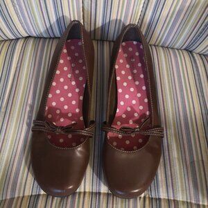 3/$20 Predictions brown flat heeled shoe